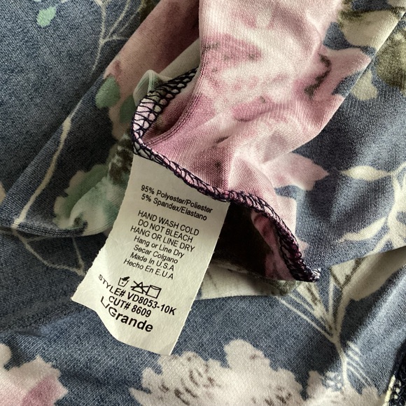 NWT Pinkblush Maternity Floral Surplice Tie Waist Pregnancy Maxi Dress Navy Blue - Picture 9 of 12